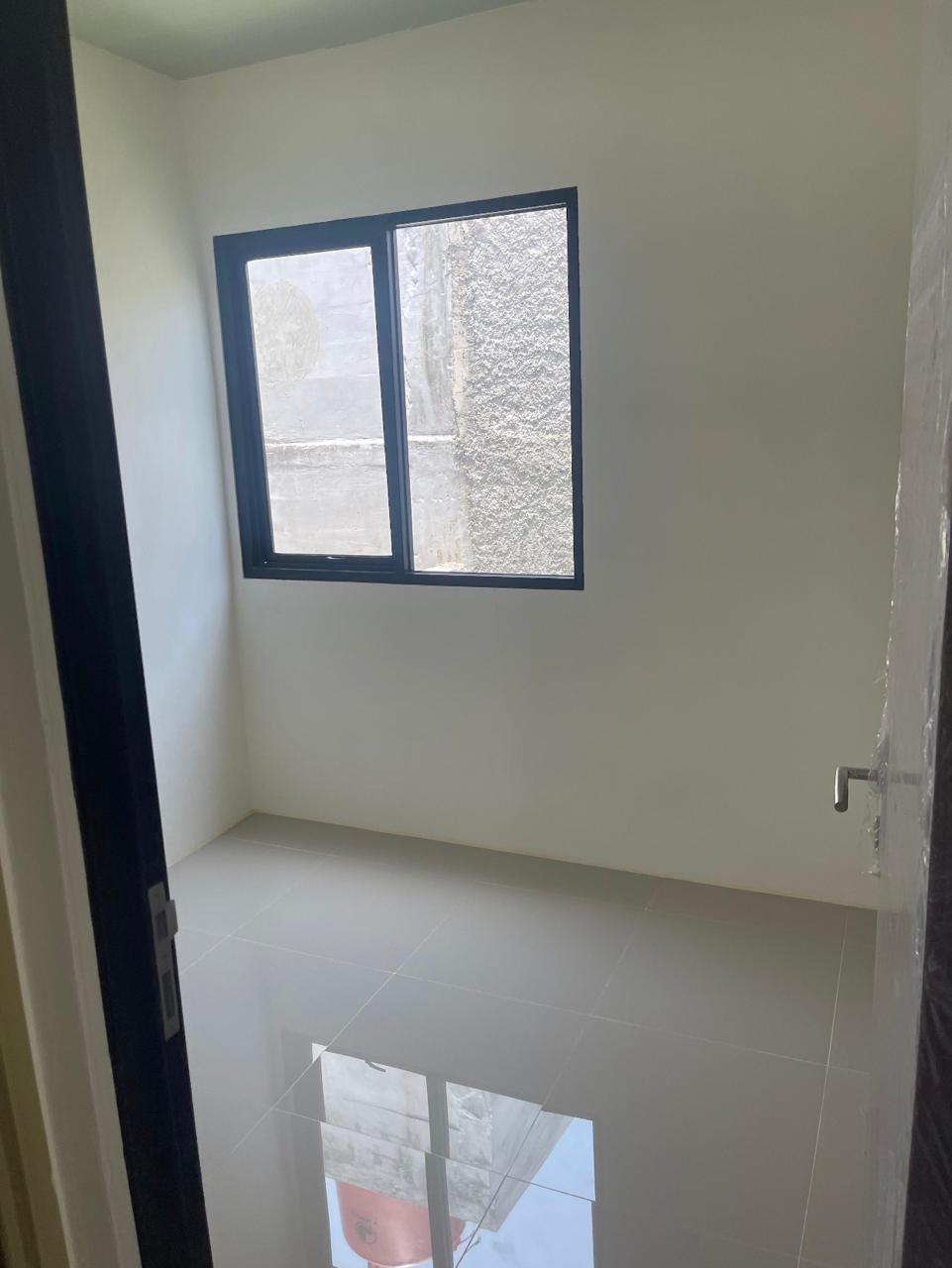 Rumah Dijual Dicluster Gardenville Jababeka